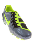 Nike Chaussure Jaune Basket Fe